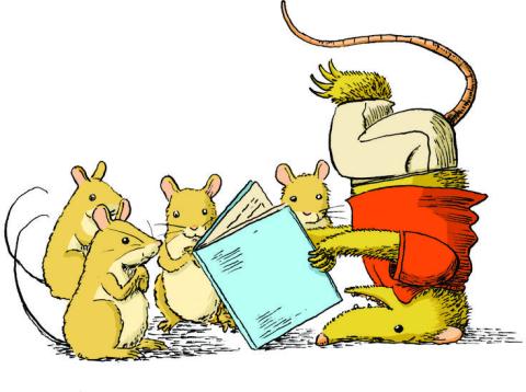Funny Mouse Reading